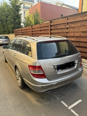 Mercedes-Benz C220 CDI 2.2 Diesel 2008 | Break | 370.000 km - imagine 5