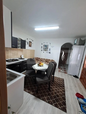 Casă de vânzare, 70 mp, teren 600 mp, zona Unirii  - imagine 4