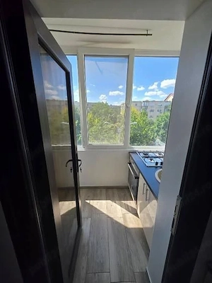 Zona Girocului | Apartament 3 camere | Etaj 3 | Gata de mutare - imagine 9
