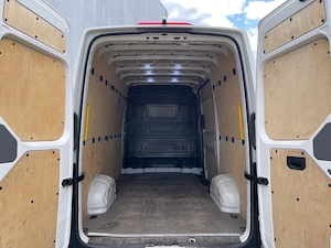 Volkswagen Crafter 2.0 TDI-140CP  CLIMA Camera Model Mediu - imagine 6