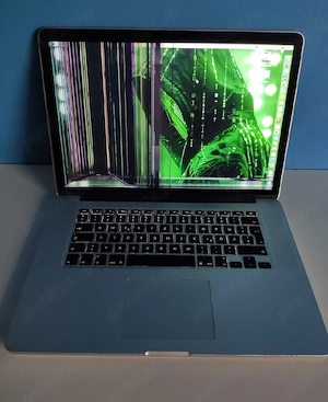 Macbook Pro 15 early 2013 Display cu probleme