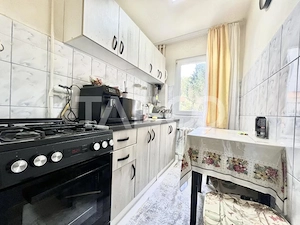 Apartament cu 3 camere de vanzare in Manastur izolat etaj intermediar  - imagine 6