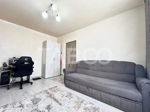 Apartament cu 3 camere de vanzare in Manastur izolat etaj intermediar  - imagine 3