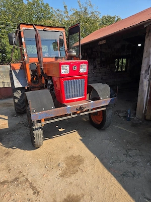 Vand tractor u650 - imagine 4