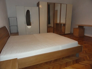 Apartament 2 camere, etajul 2, Bdul Revolutiei, 103 mp, renovat, mobilat si utilat - imagine 5