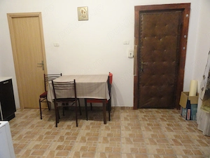 Apartament 2 camere, etajul 2, Bdul Revolutiei, 103 mp, renovat, mobilat si utilat - imagine 7