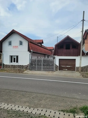 Casa de vanzare