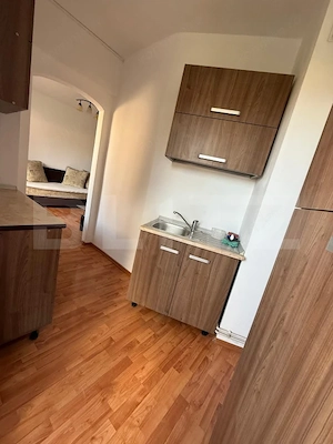 Garsoniera de vanzare, 31 mp, zona Racadau - imagine 3