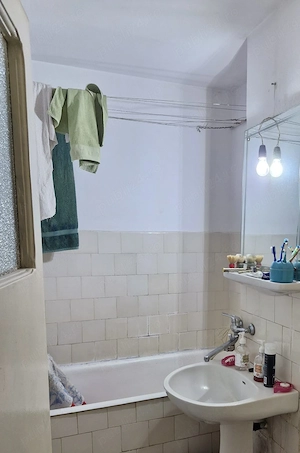 Propietar vand apartament zona Expo-Parc - imagine 3