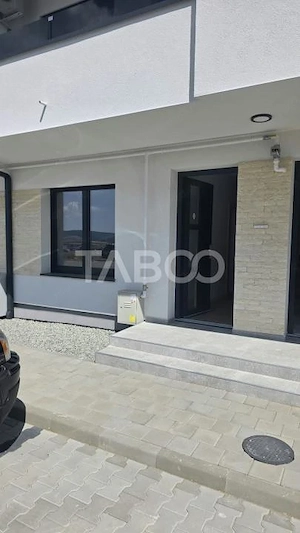 Apartament de vanzare nou nelocuit cu curte proprie si parcare - imagine 5
