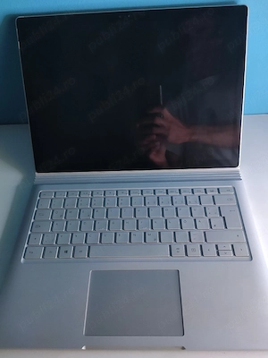 Microsoft Book 1 Display defect