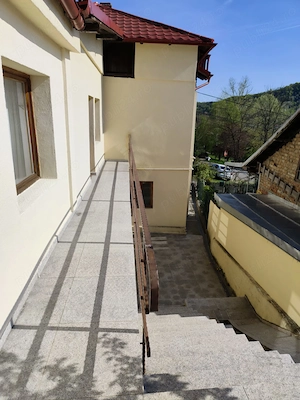 Casa de vanzare in Campina,zona semicentrala - imagine 3