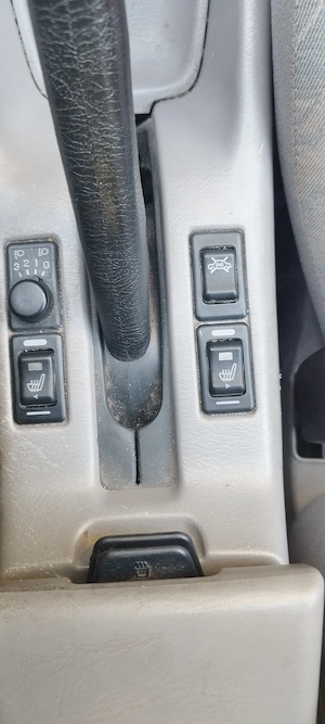                   Nissan Primera P11 hatchback - imagine 6