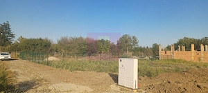 Săbăreni, lot de casă 1050 mp, curent lângă teren