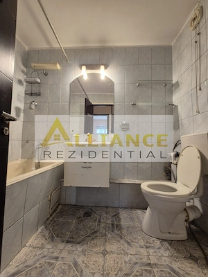 10 MINUTE DE M. TITAN  | 2 CAMERE DECOMANDAT | 92.000€ - imagine 7
