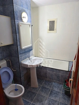 Apartament cu 4 camere de inchiriat in zona Dambovita - imagine 6