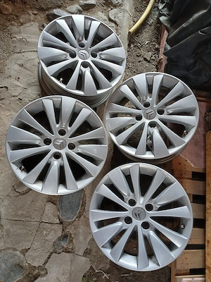 jenti aliaj  R16 