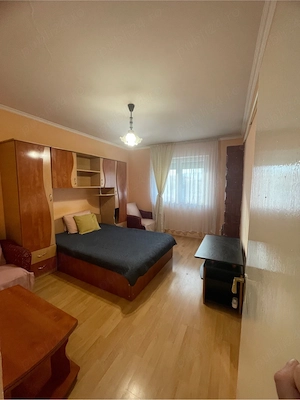 vanzare apartament cu 2 camere Husi - imagine 6