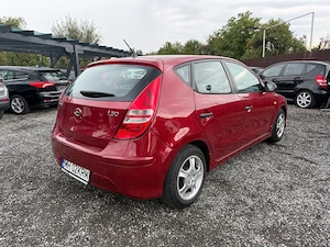 Hyundai I30 - Motor 1.4 benzina 105cp - An 2011 - Climatronic - imagine 14