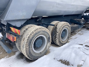 Basculantă 6x4 - imagine 4