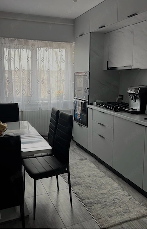 Apartament 3 camere - imagine 4