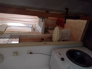 Proprietar ,ofer spre închiriere termen lung apartament 2 camere decomandate Șos.Panduri  - imagine 8