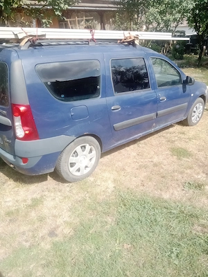Vând Dacia Logan MCV 1,6  - imagine 2