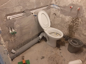 garsoniera langa metrou brancoveanu bloc reabilitat - imagine 7