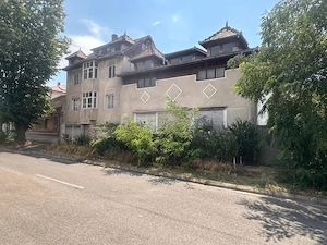 Casa centrala cu 13 camere si teren de 493 mp in Oradea - imagine 9