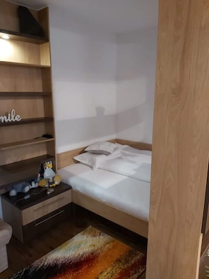 Garsonieră premium, 41 mp, renovată, mobilată la comandă, balcon - imagine 9