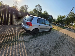 Volkswagen Golf 1.4 Benzină   2004   MOTOR DEFECT - imagine 10