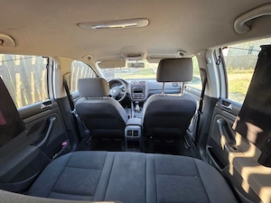Volkswagen Golf 1.4 Benzină   2004   MOTOR DEFECT - imagine 9