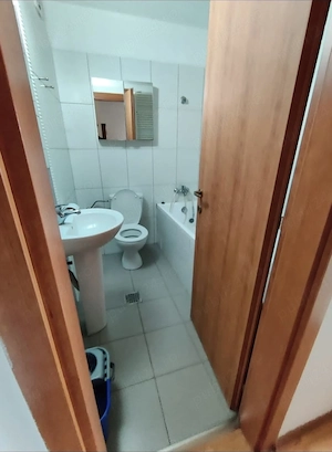 Garsoniera de Vanzare Spatioasa Etaj 2 Direct Proprietar - imagine 5
