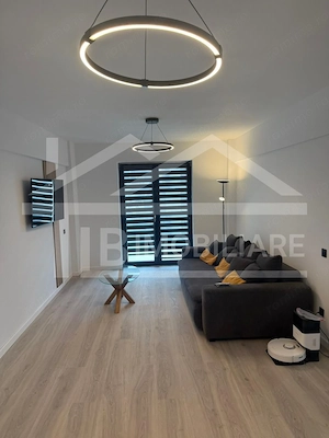 Apartament cu 2 camere, 52mp, parcare, Zona Unirii - imagine 2