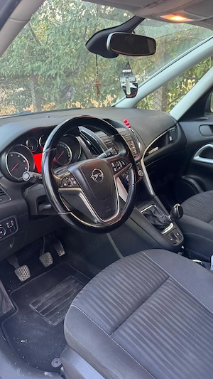 vand Opel Zafira - imagine 2
