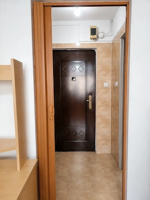 GARSONIERA de vanzare in zona Rulmentul - imagine 9