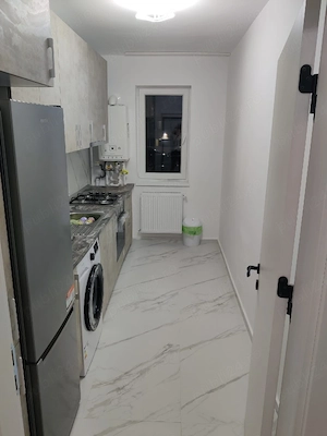 Particular închiriez garsonieră 34 M2 - imagine 4