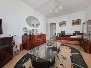 Apartament 2 camere Micro 17 zona Posta mobilat - imagine 2