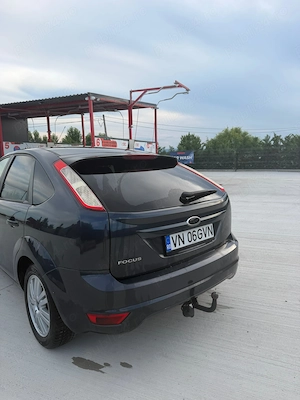 Ford Focus 2   2008   1.6 Benzină - imagine 3