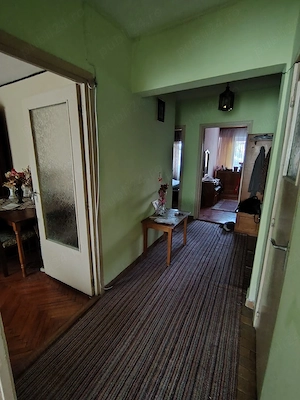 Apartament de vânzare cu 3 camere  - imagine 3