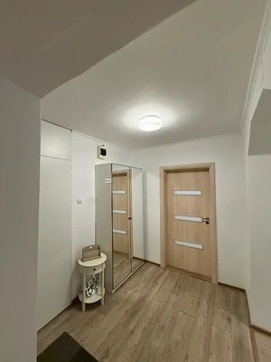 Apartament 3 camere, etaj 1, 2 băi, renovat, mobilat, utilat - Sector 5 - imagine 6