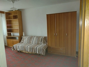 Ofer spre închiriere termen lung apartament 2 camere decomandate Șos.Panduri ( vis-a-vis Spitalul Pa - imagine 3