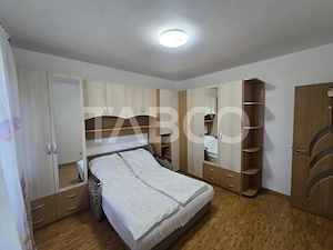 Apartament 3 camere 67mpu 2 balcoane etaj 1 zona Turnisor - imagine 8