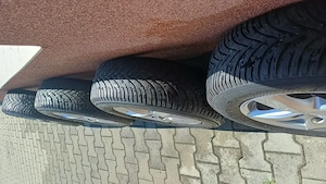 Jante aliaj 5×112 cu anvelope iarna 195/65/15 gama vw,audi,skoda  - imagine 4