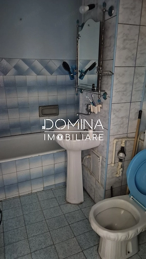 Vânzare apartament 3 camere,  în Tg. Jiu, strada 22 Decembrie 1989 - zona 8 Mai - imagine 7