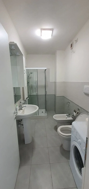 Apartament o camera de inchiriat central