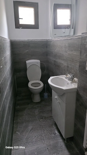 Ofer spre chirie Vila 5 cam in Roman ,Ultracentral 1000 Euro   luna  - imagine 3