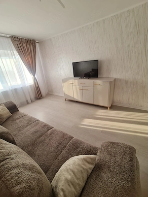 De vanzare apartament apartament cu 2 camere,  Micro 16, etaj 4, 72.000 E - imagine 9