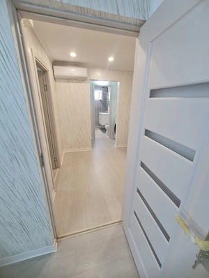 De vanzare apartament apartament cu 2 camere,  Micro 16, etaj 4, 72.000 E - imagine 22