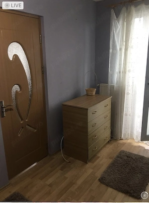 Închiriez apartament  - imagine 4
